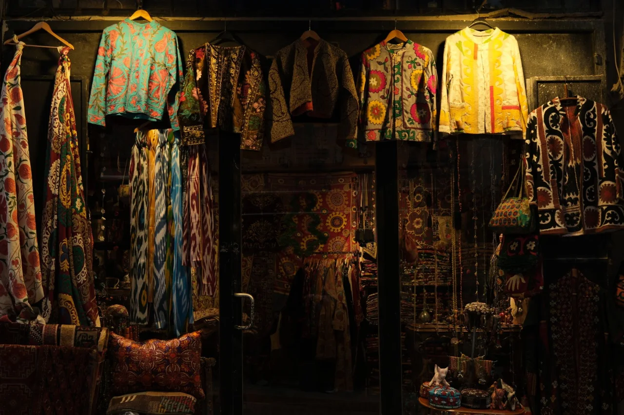 Affordable Pakistani Dresses: Shop Smart