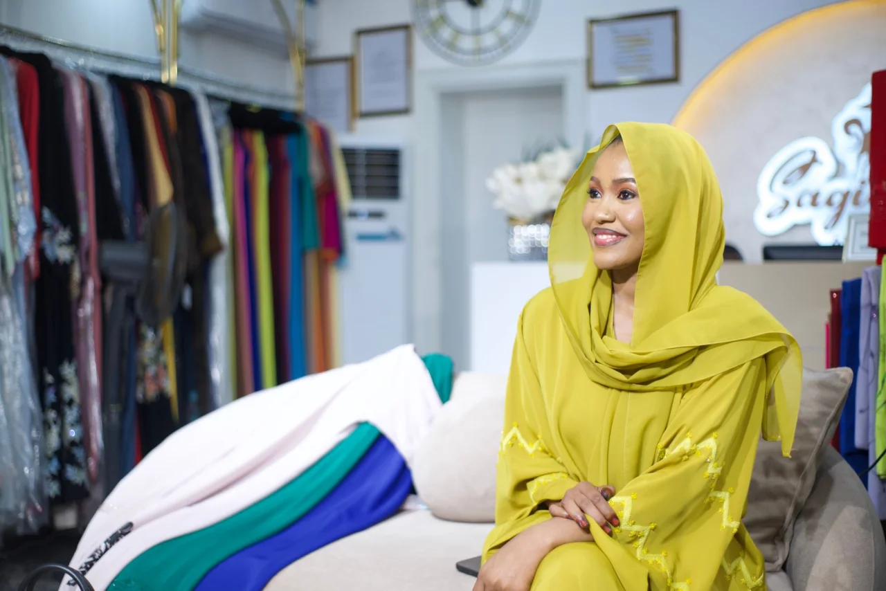 How to Choose an Abaya