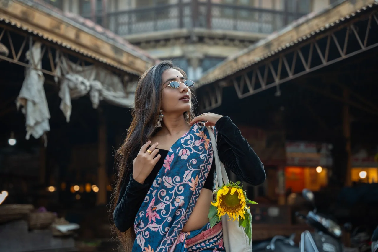 Choosing Pakistani Dresses: Buying Guide