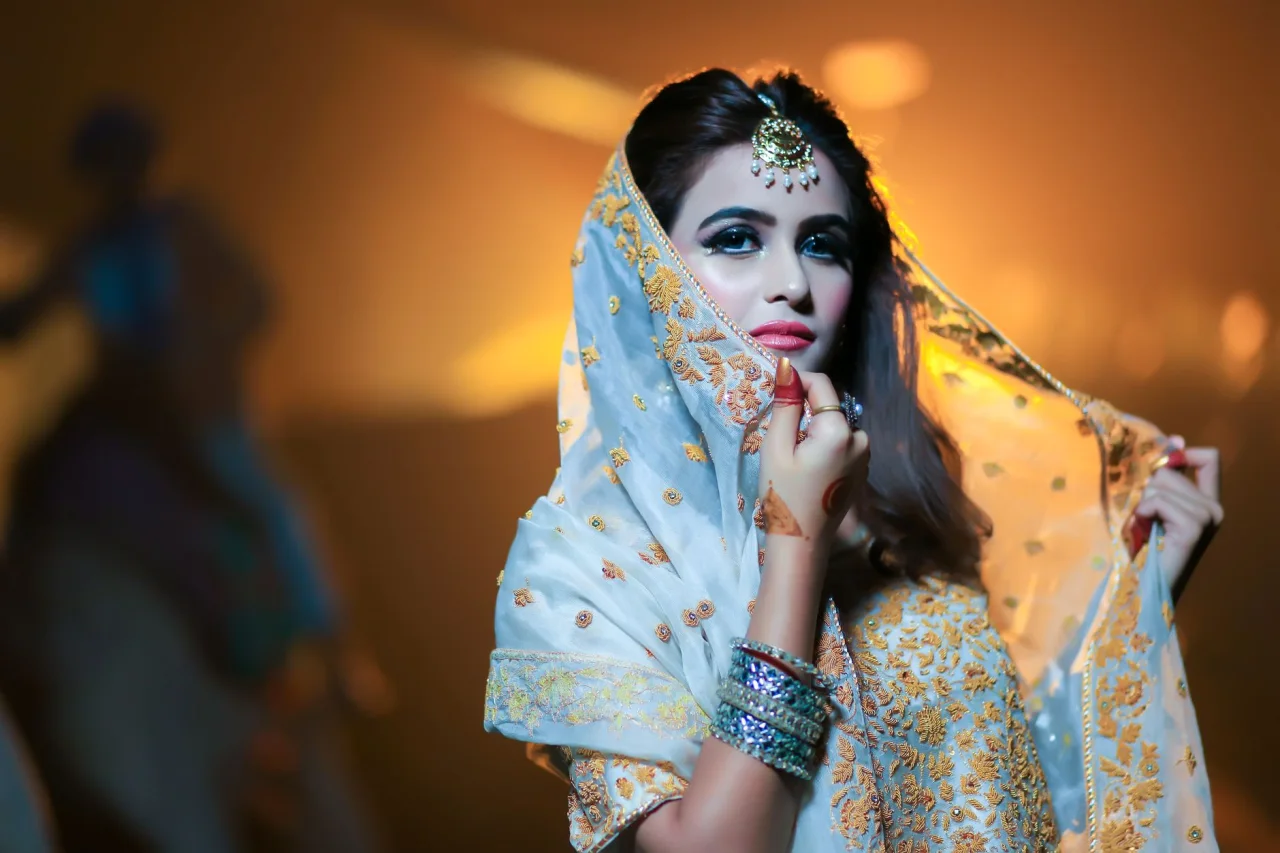 How to Style a Gharara