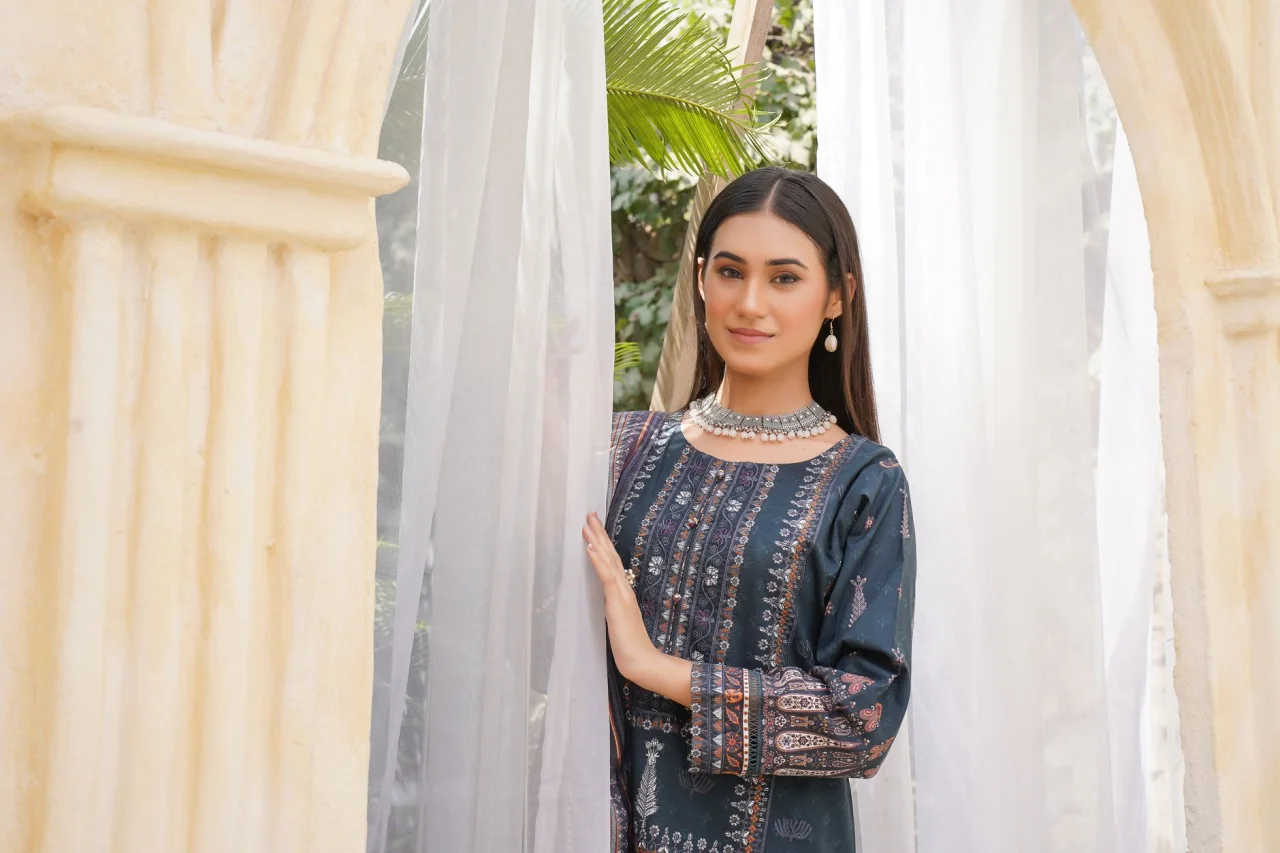 How to Style a Salwar Kameez