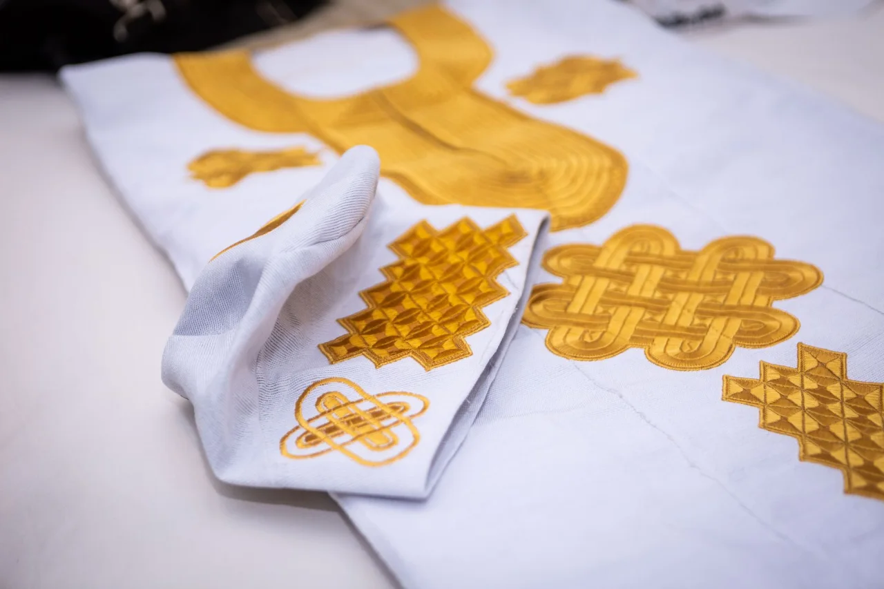What Is an Embroidered Suit?