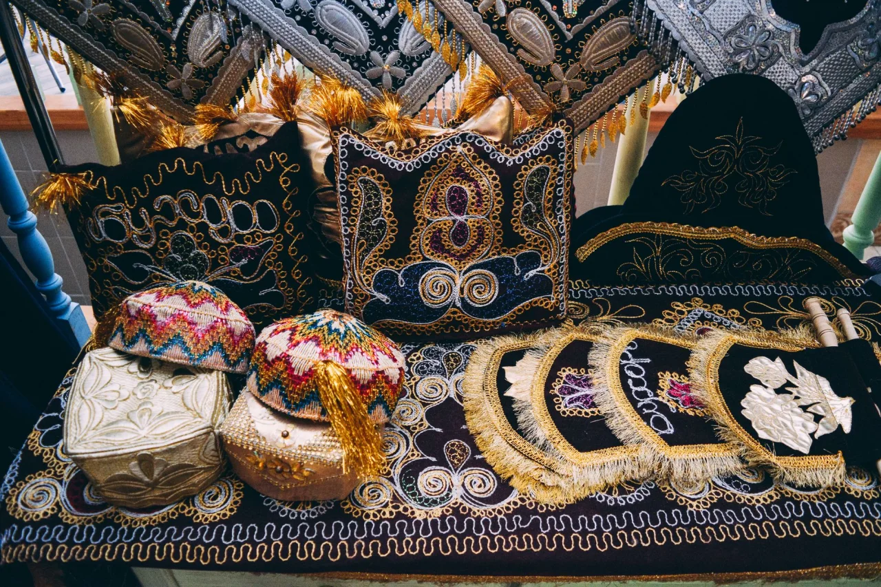 What Is an Embroidered Suit?