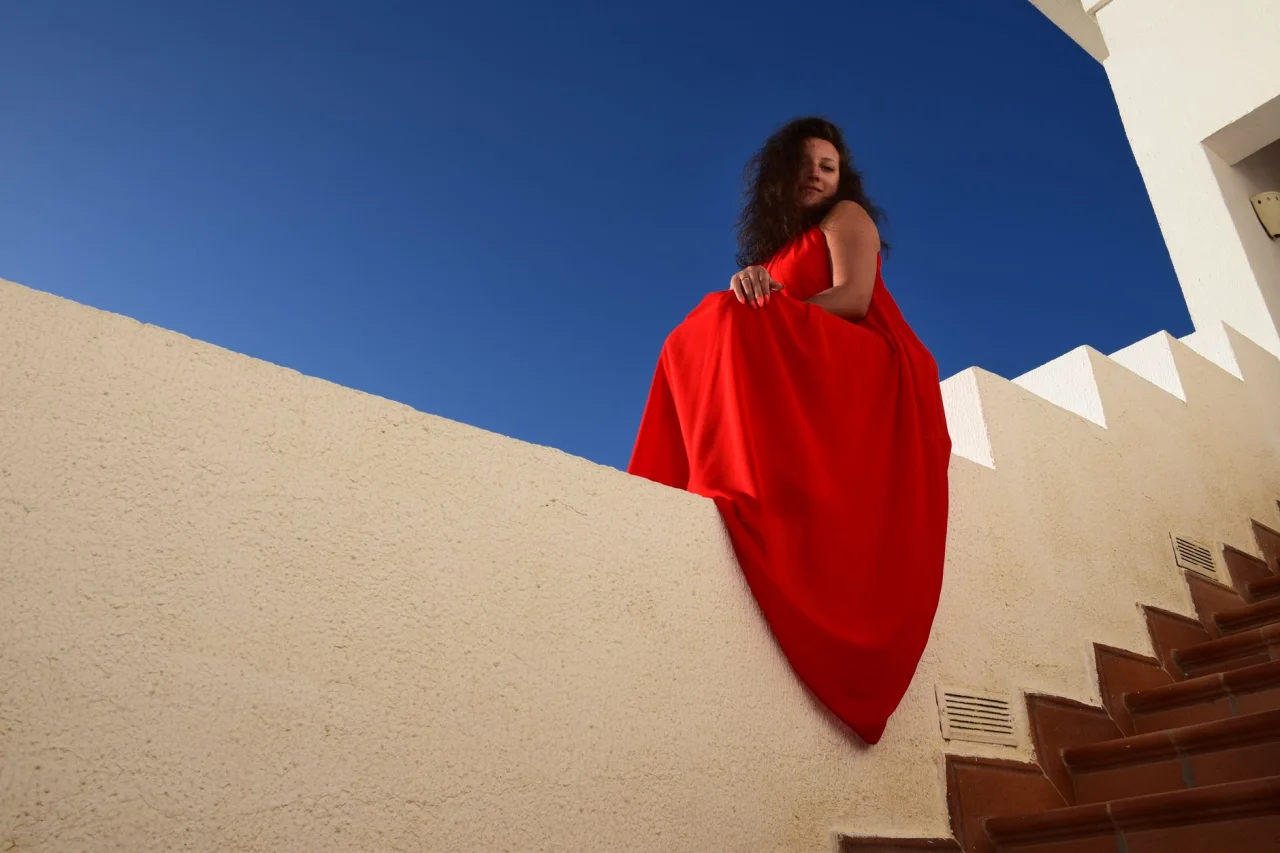 What Is a Maxi Dress?