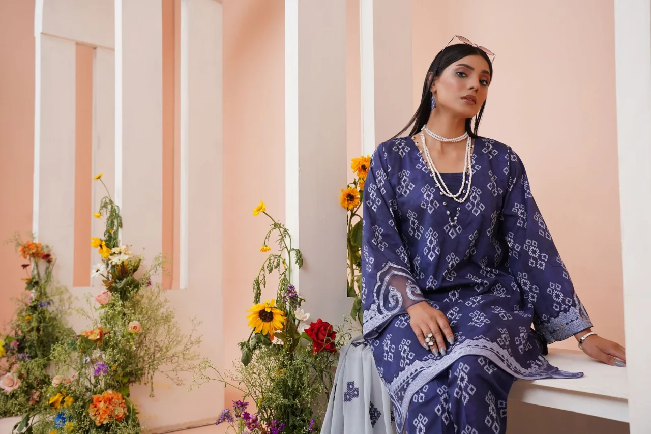 What Is a Shalwar Kameez?