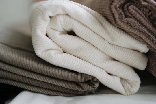 What Is Velvet? A Fabric Guide